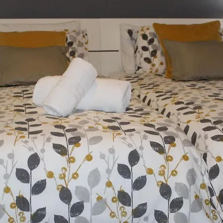 Cosy בית אירוח *